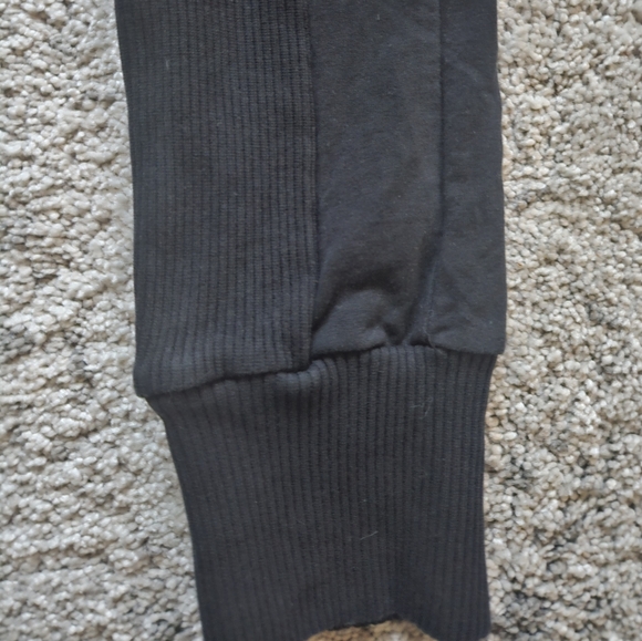 PUMA Joggers - Picture 9 of 9